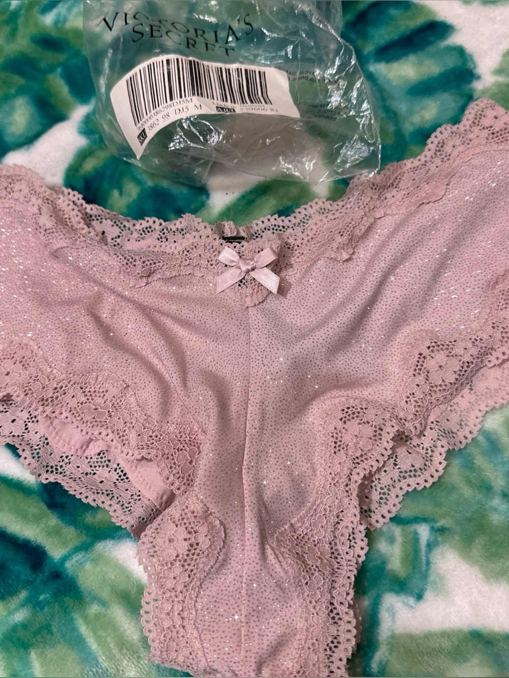 Victoria’s Secret Sparkly Gorgeous Cheeky Panty,M,New